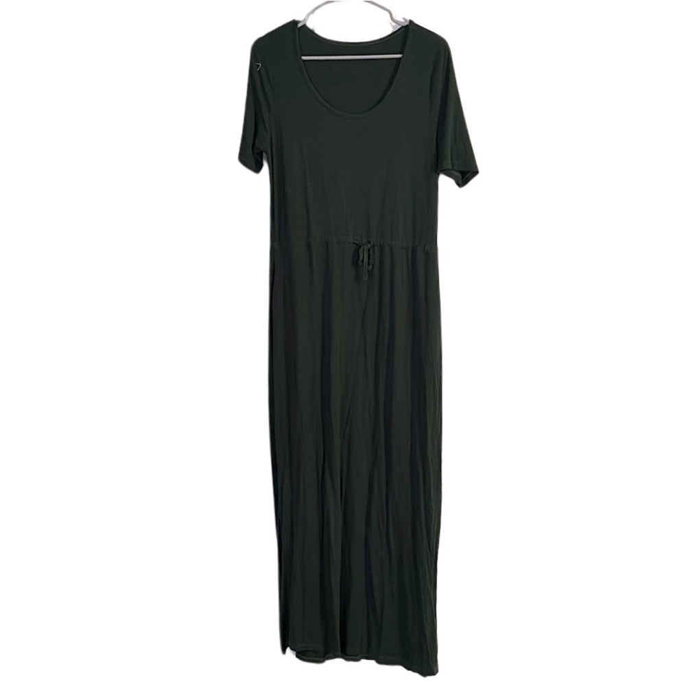 Large Green Dress with waist tie